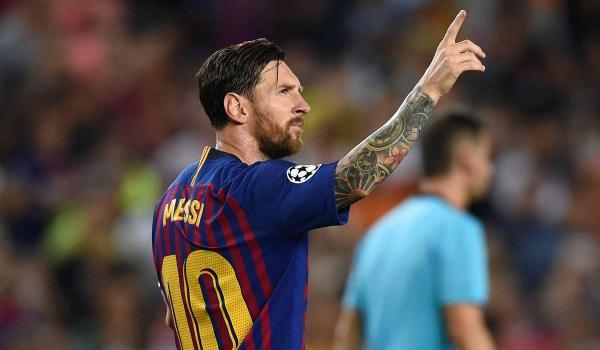 Messi,trei goluri cu PSV