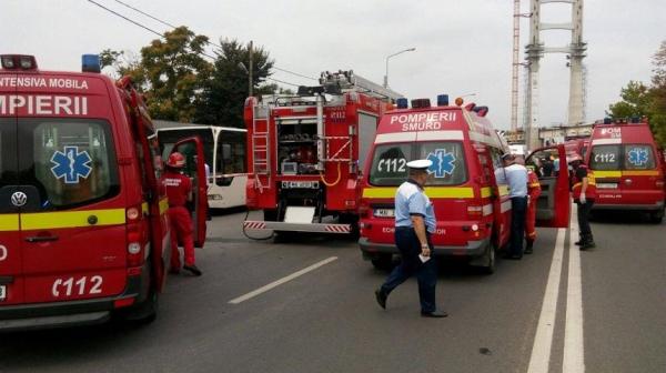 Explozie la o şcoală din Mureş! Doi copii răniţi, peste 70 de elevi şi profesori au fost evacuaţi