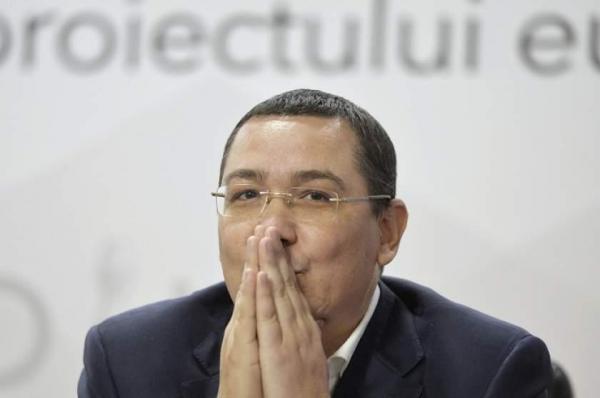 Victor Ponta: "Le urez succes celor care au înţeles în al 12-lea ceas că grupul lui Dragnea duce România şi PSD la dezastru"