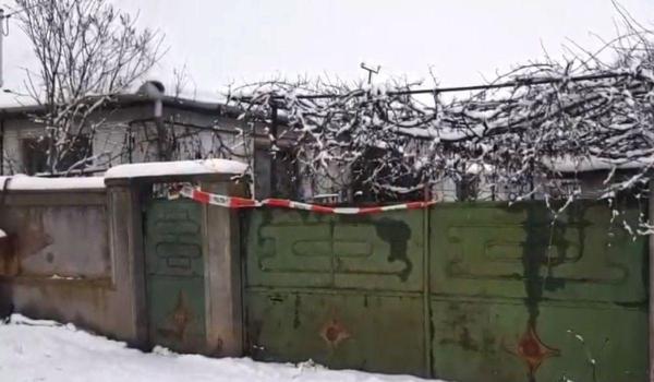 Bătrânul ținut mort într-un congelator, în Alba, avea o avere ascunsă sub saltea