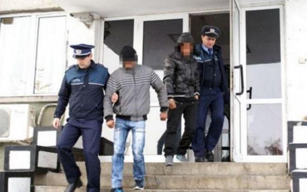 Un tânăr din Alba și-a pus fratele minor să-i ucidă rivalul în dragoste, ca să nu facă el pușcărie