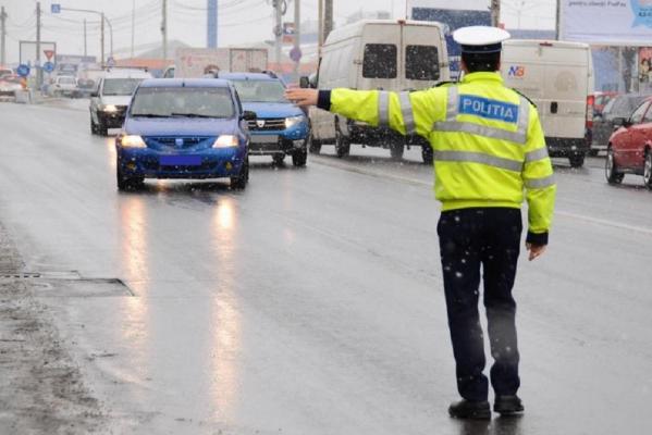 Şofer oprit cu focuri de armă la Constanţa, de către poliţişti