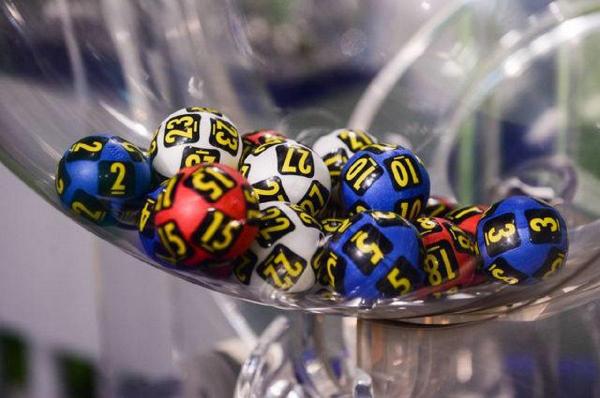 Numere Loto 6/49 din 27 ianuarie. Rezultatele la Loto 6/49, Joker sau Loto 5/40