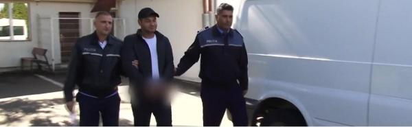 Bărbatul fusese plasat iniţial în arest la domiciliu