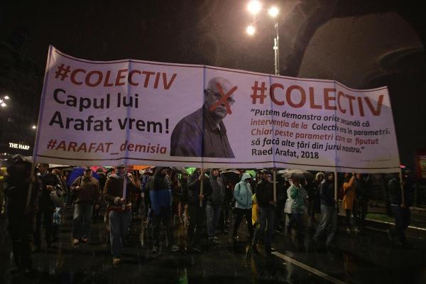 Mesaj dur la marșul pentru Colectiv: "Capul lui Arafat vrem!"