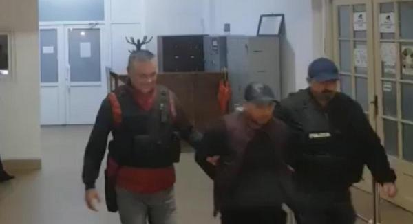 Un bărbat a fost reținut după crima din Piața Constituției