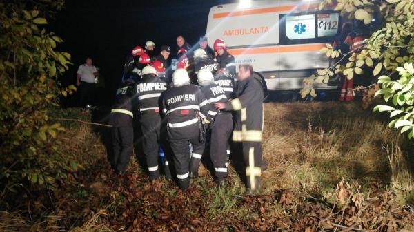 Accidentul s-a produs între un autotren şi un microbuz