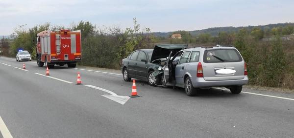 Patru răniţi, în urma accidentului din Mehedinţi