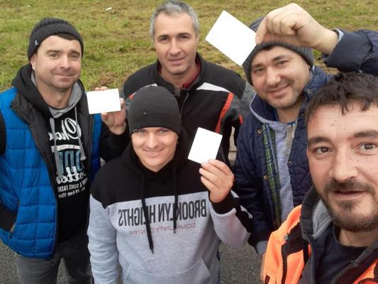 Viorel a ajutat zeci de români să voteze