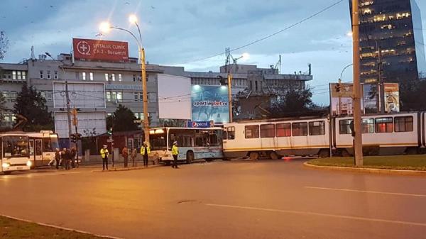 Tramvai în autobuz