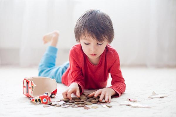 PSD vrea să dubleze alocaţiile pentru copiii din România