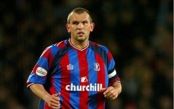 Neil Shipperley a jucat inclusiv la Chelsea Londra