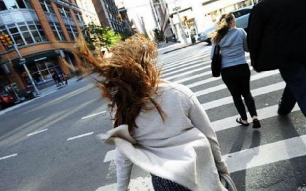 ANM a emis o prognoză specială pentru Bucureşti. Vânt puternic şi vreme deosebit de caldă în Capitală