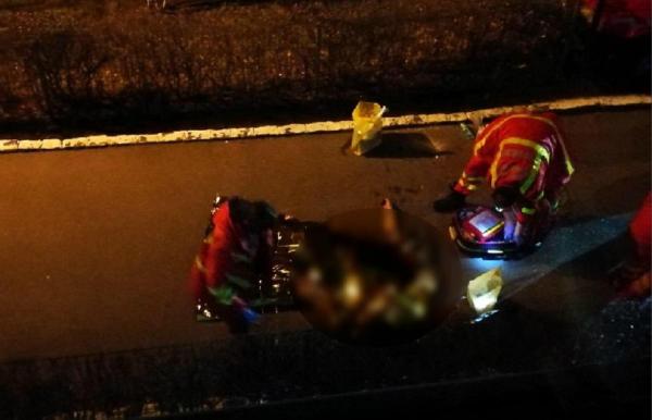 Bărbat mort după ce s-a aruncat de la etajul 9 al unui bloc