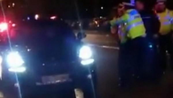 12 focuri de armă pe şosea, la Alexandria