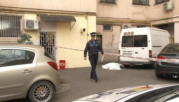 Tânăra care s-a aruncat de la etaj, în Ploieşti, era profesoară la Colegiul Naţional 'Mihai Viteazul'