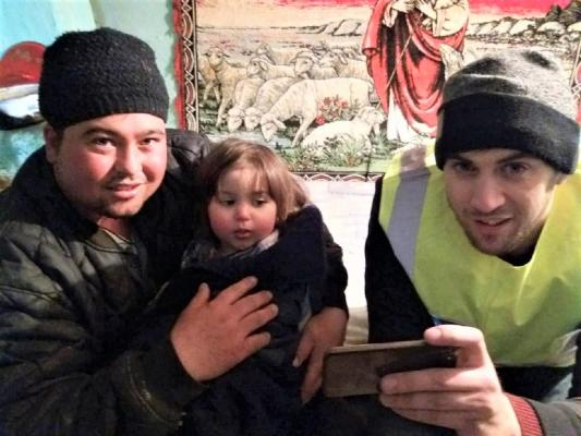 Mihai a căutat-o pe Antonia încontinuu, mai bine de 12 ore. "Am auzit un ţipăt. Când am luat-o în braţe, mi-a zâmbit" (Video)