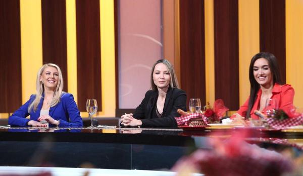 Familia Observator jurizează în primul battle al sezonului special Chefi la cuţite