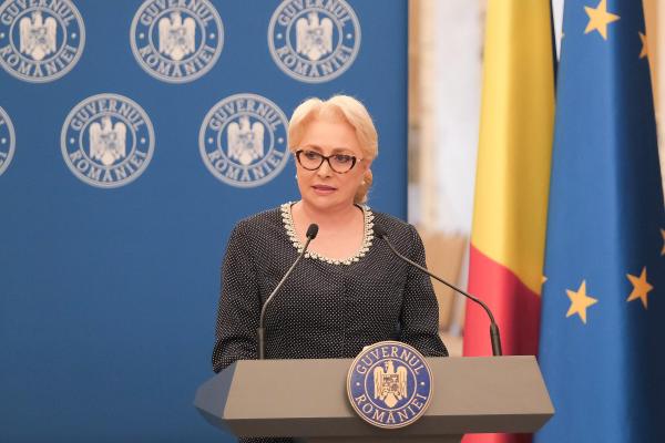 Viorica Dancilă a solicitat respectarea simbolurilor statale ale Romaniei si normele de ordine publica
