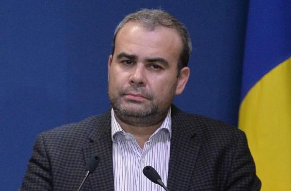 Darius Vâlcov, cercetat penal pentru divulgare de secrete de stat, după ce a postat pe Facebook un document