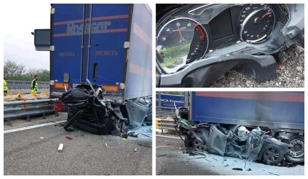 Audi pulverizat înt-run TIR