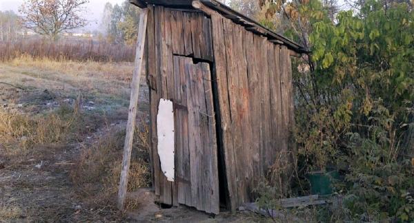 Bărbat mort în Rona de Sus, după ce a coborât în fosa septică din curte