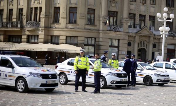 Aproape 4.500 de infractori condamnați definitiv sunt dați în urmărire