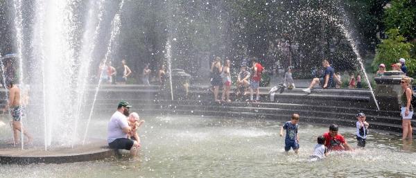 Există pericolul apariţiei unor incendii de vegetaţie