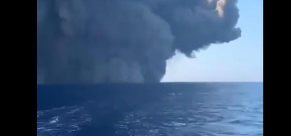 Traficul aerian, perturbat de erupţia vulcanului