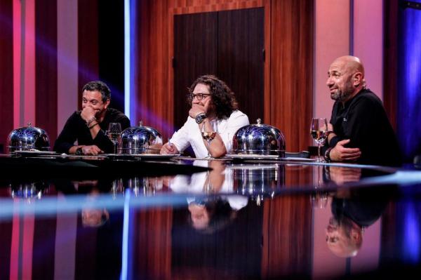 Chef Dumitrescu oferă cuțitul de aur: ”Eu pe Bontea nu pot să îl aleg în echipă”