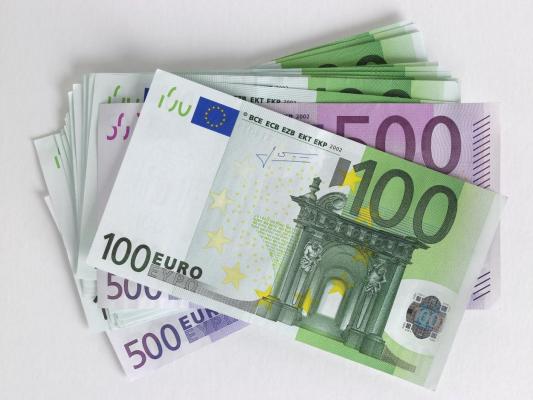 Curs euro-dolar