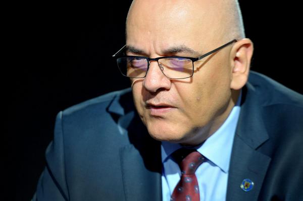 Raed Arafat: Cele 3.000 - 4.000 de cazuri zilnice de Covid-19 au un impact major asupra secțiilor ATI