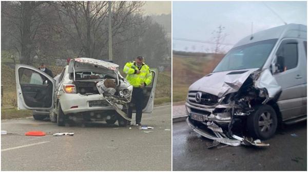 Maşină de poliţie făcută praf, la ieşirea din Botoşani. Un agent de la Rutieră a ajuns la spital