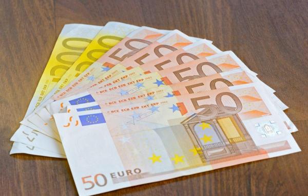 Cursul valutar din data de 14 decembrie 2020