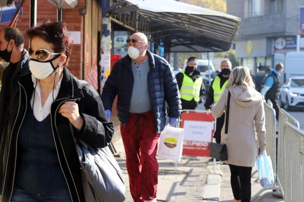 Guvernul doreşte diminuarea presiunii puse pe sistemul de sănătate