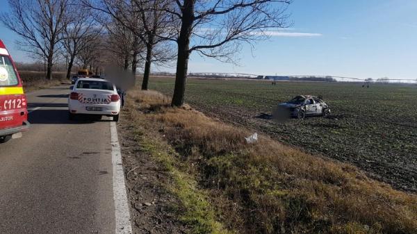 Tânăra implicată în accident are 27 de ani