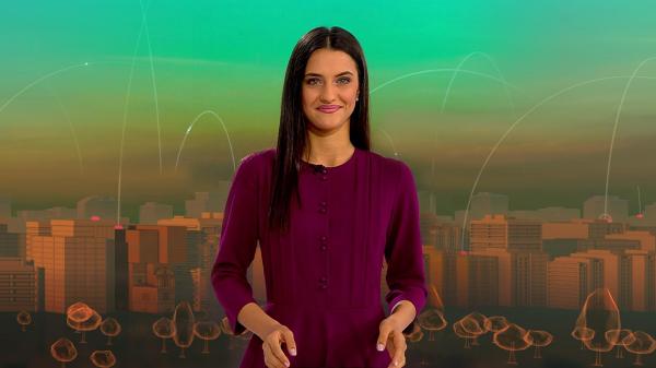 Prezentatoarea Horoscopului, Rosse, în platoul Observator