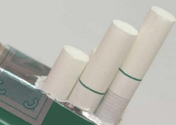 În 3 luni dispar țigările mentolate și cu capsule. Peste 500.000 de români fumători vor fi afectați