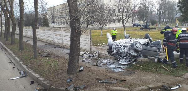 Accidentul din Bârlad s-a soldat cu doi morţi