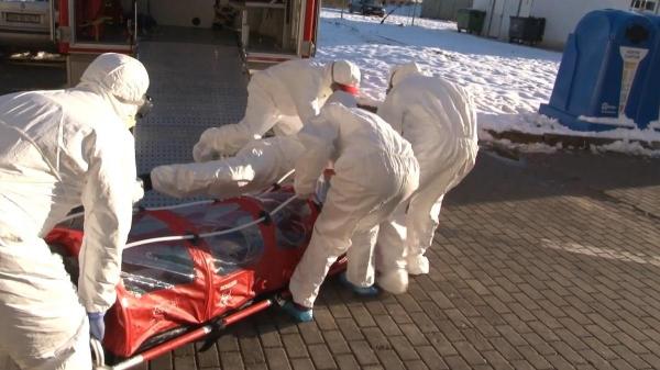 Prima reacție a ISU Suceava, după ce un paramedic a scăpat cu targa pacienta suspectă de coronavirus