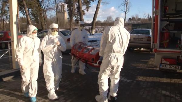 Primele precizări ale medicilor din Iași despre starea femeii suspectate de coronavirus Wuhan