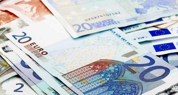 Curs euro-dolar