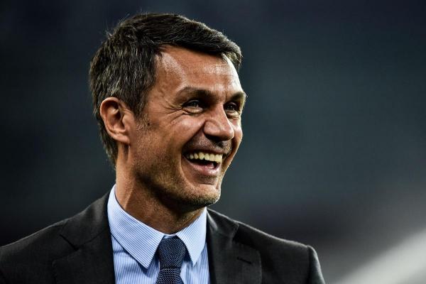 Paolo Maldini, cu zâmbetul pe buze
