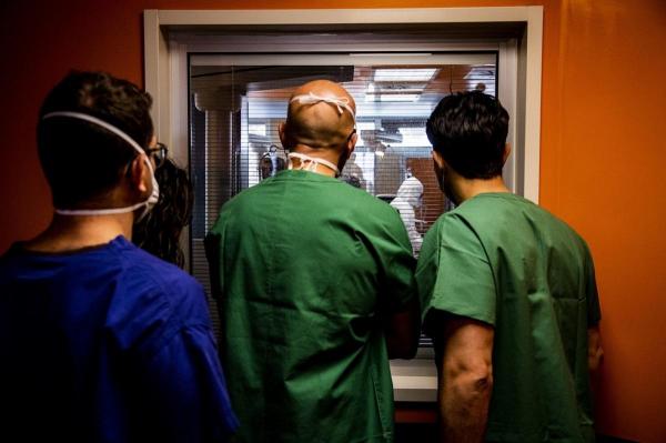 Doi medici confirmați pozitiv cu coronavirus la Spitalul Județean de Urgență Deva. Sectia Oncologie a fost închisă