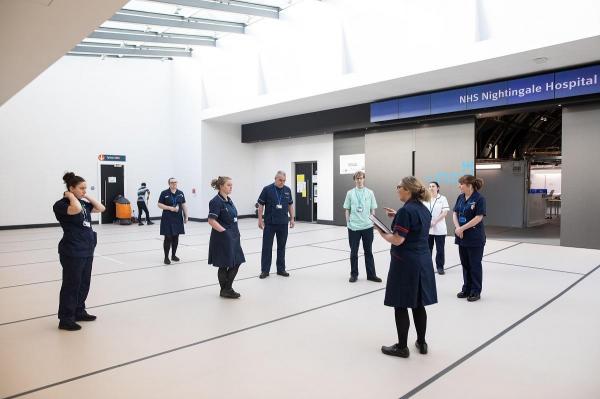 14.576 dintre britanicii infectați cu noul coronavirus au murit