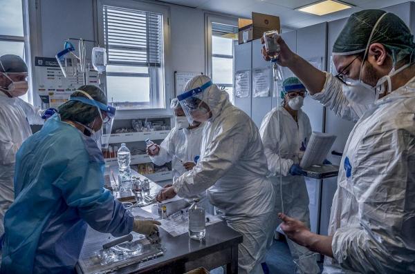 Încă 4 pacienți cu coronavirus au murit, în România, ridicând bilanțul deceselor la 685