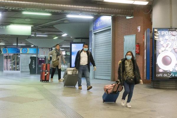 Sorin nu vine acasă de Paște: "Stau în Spania, indiferent ce se va întâmpla. Aleg să iubesc așa"