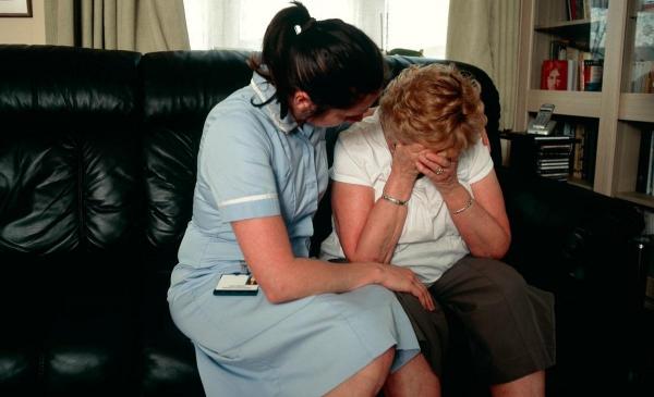 Un tânăr din Neamț și-a batjocorit mama, după o reuniune de familie