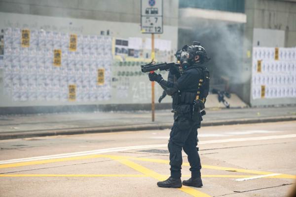 Înghețată cu aromă de gaz lacrimogen în Hong Kong