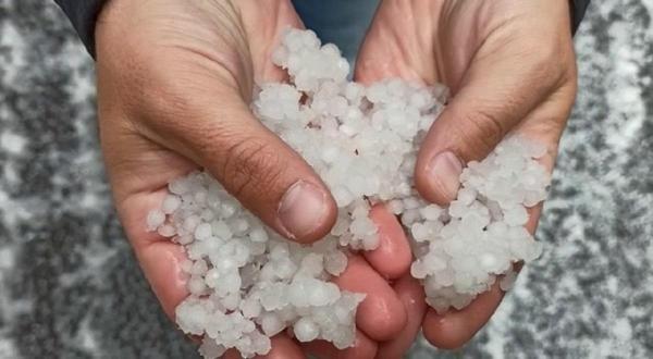 Alertă meteo emisă de ANM. Grindină, furtuni și vijelii puternice lovesc 17 județe